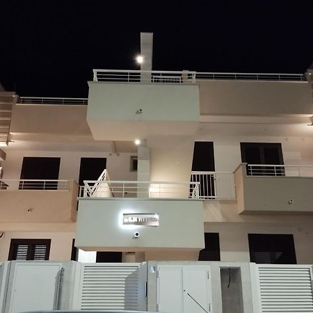 Aura Apartments - Orizzonte Turismo Porto Cesareo Esterno foto